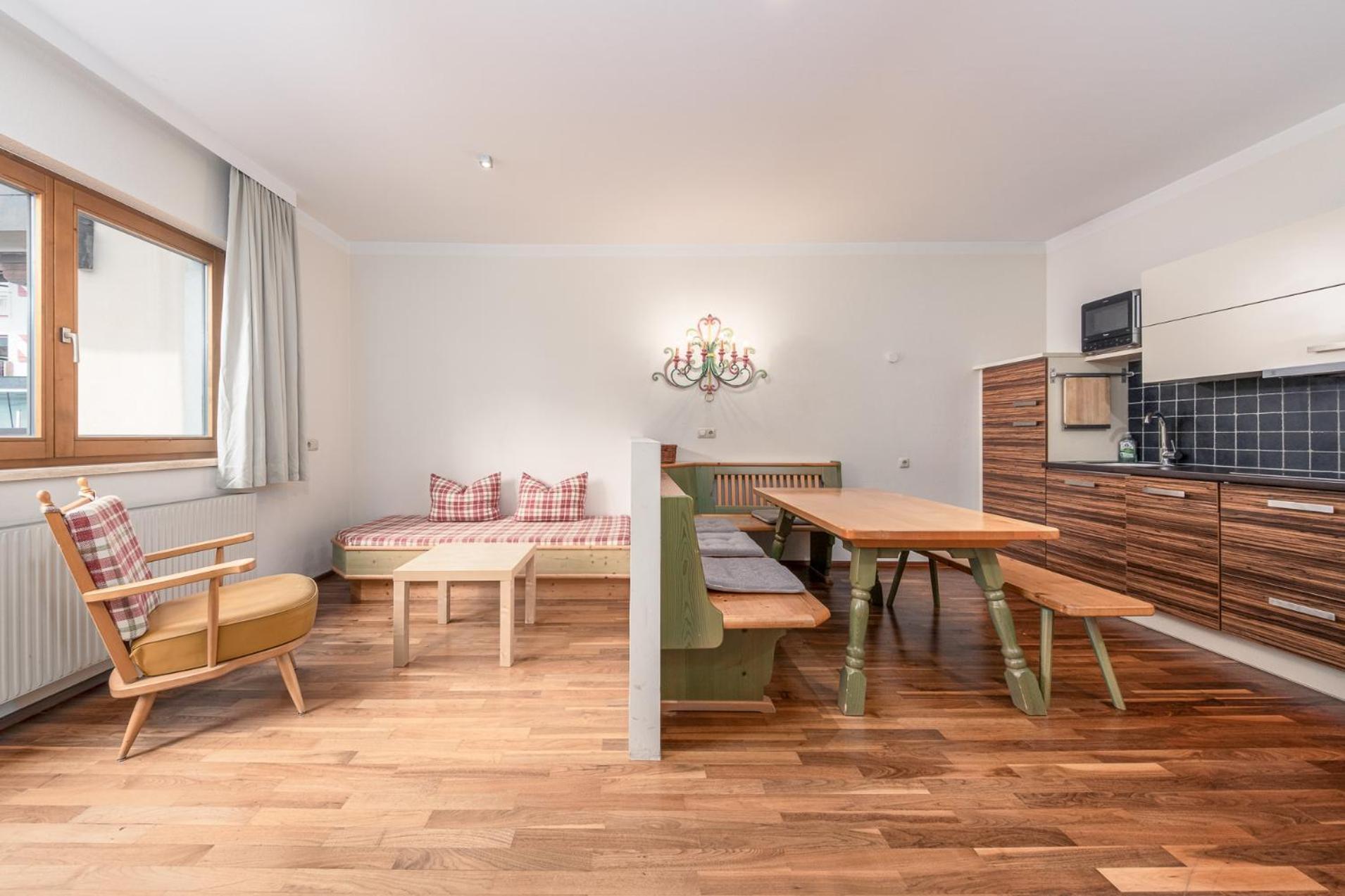 Apartments Alpina Майерхофен Екстериор снимка