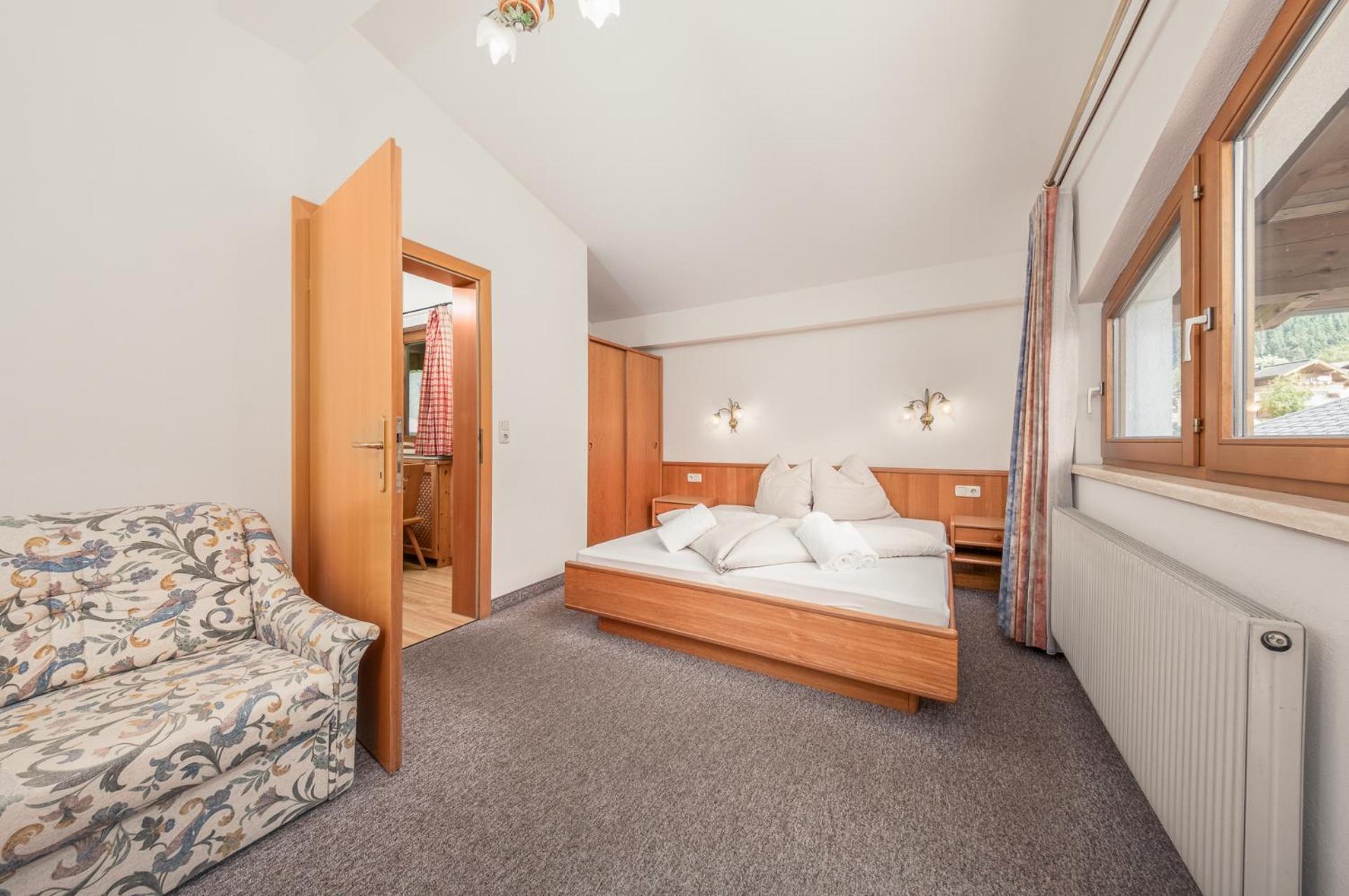 Apartments Alpina Майерхофен Екстериор снимка